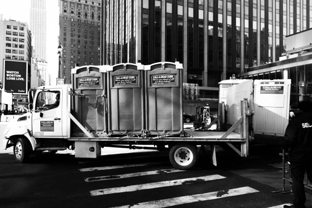 Best Affordable porta potty rental  in Eagle Point, OR